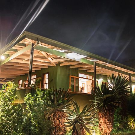 ברגוויל Three Tree Hill Lodge מראה חיצוני תמונה